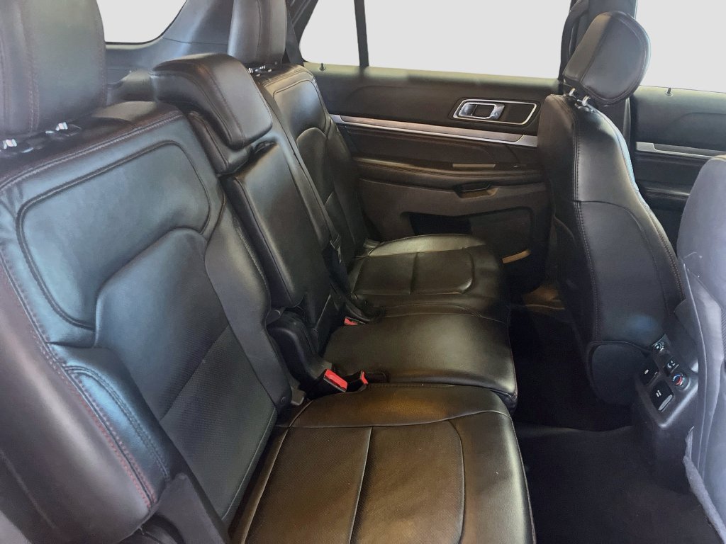 Used 2017 Ford Explorer Sport w/ Equipment Group 401A AWD/4WD image 29