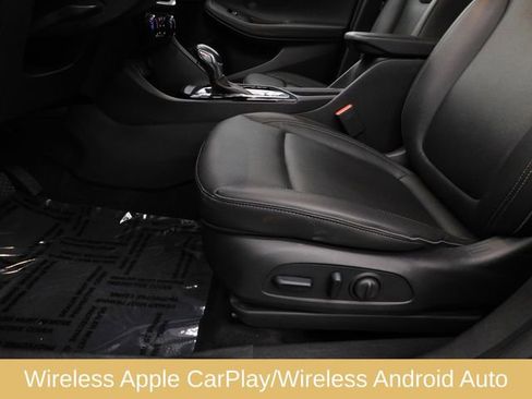 Used 2024 Buick Encore GX Sport Touring w/ Comfort Package image 20