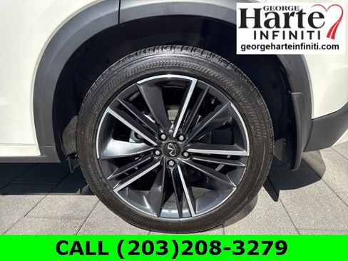 Certified 2022 INFINITI QX55 Luxe w/ Cargo Package image 9