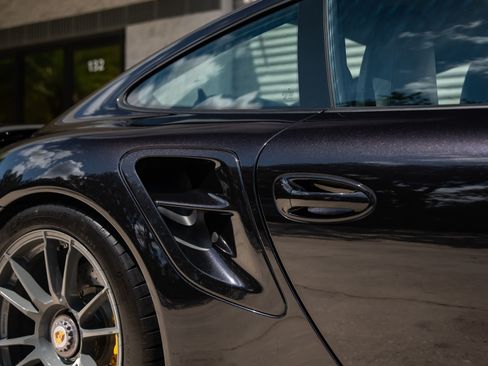 Used 2012 Porsche 911 Turbo S AWD/4WD image 22