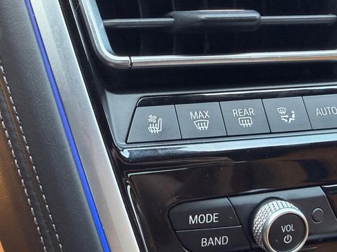 Used 2022 BMW M8 Gran Coupe xDrive Competition w/ M Carbon Exterior Package AWD/4WD image 23