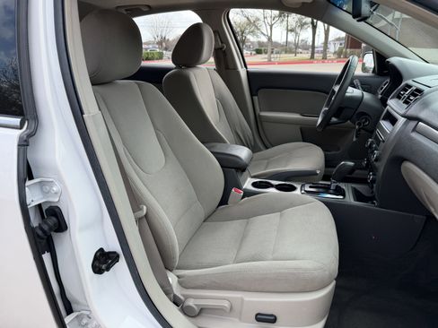 Used 2010 Ford Fusion Hybrid image 10