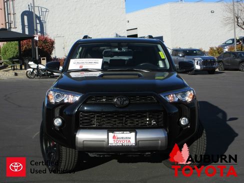 Certified 2018 Toyota 4Runner TRD Off-Road Premium image 24