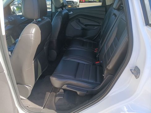 Certified 2017 Ford Escape Titanium w/ Canadian Touring Package image 28