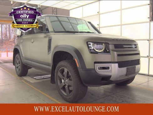 Used 2020 Land Rover Defender 110 HSE image 6