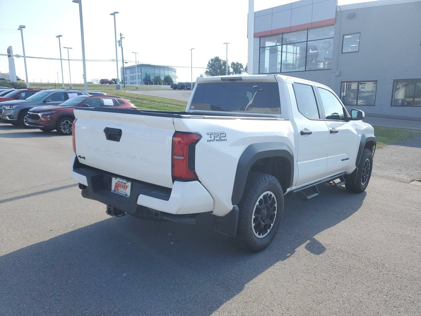 Used 2026 Toyota Tacoma TRD Off-Road AWD/4WD image 4