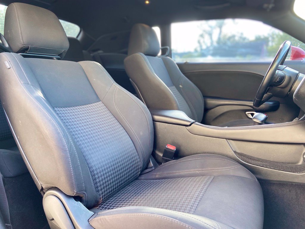 Used 2019 Dodge Challenger SXT RWD image 16