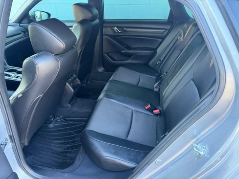 Used 2021 Honda Accord Sport image 18