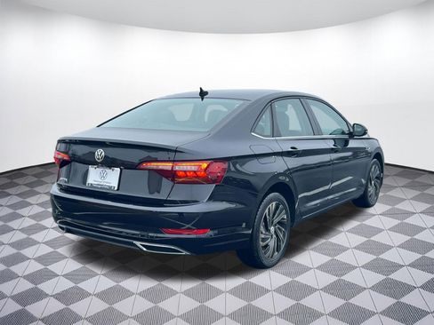 Used 2019 Volkswagen Jetta SEL Premium image 9