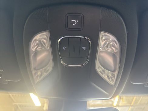 Used 2023 Jeep Compass Latitude w/ Convenience Group image 26