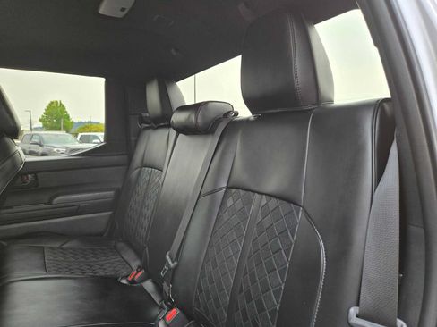 Used 2024 Toyota Tacoma SR5 AWD/4WD image 19