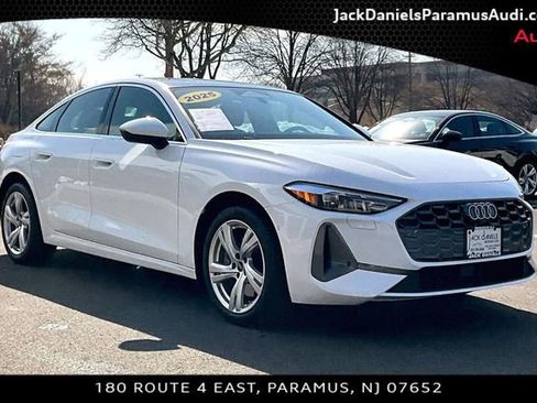 Used 2025 Audi A5 2.0T Premium w/ Convenience Package image 9