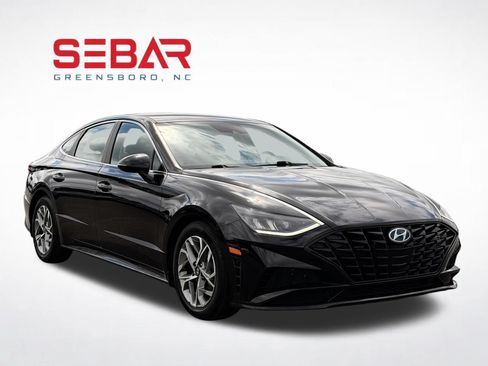 Used 2023 Hyundai Sonata SEL w/ Winter Weather Package FWD image 7