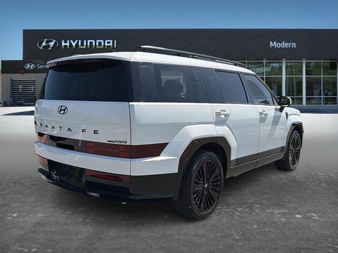 Used 2025 Hyundai Santa Fe Calligraphy AWD/4WD image 3