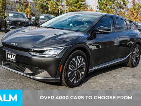 Used 2024 Kia EV6 Light image 3