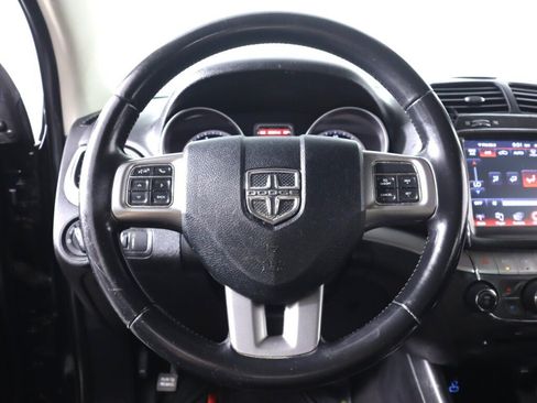 Used 2019 Dodge Journey Crossroad w/ Driver Convenience Group AWD/4WD image 11