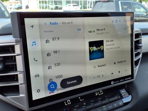 Used 2022 Toyota Tundra Limited image 15