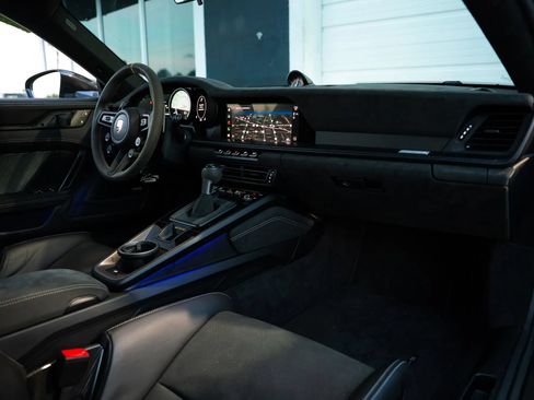Used 2024 Porsche 911 GT3 RS RWD image 49