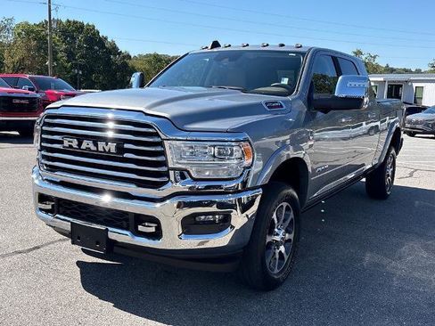 Used 2024 RAM 2500 Limited w/ Safety Group image 4