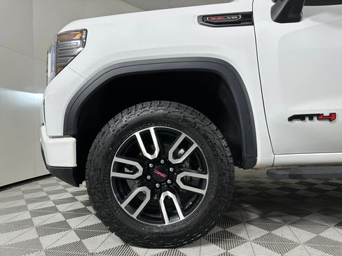 Used 2023 GMC Sierra 1500 AT4 w/ AT4 Premium Package image 10