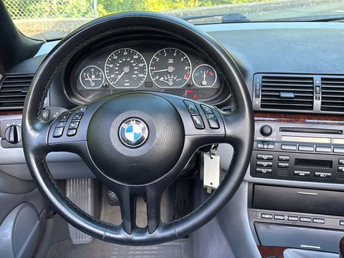 Used 2004 BMW 330Ci Convertible image 38