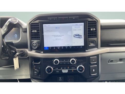 Used 2024 Ford F150 XLT AWD/4WD image 14