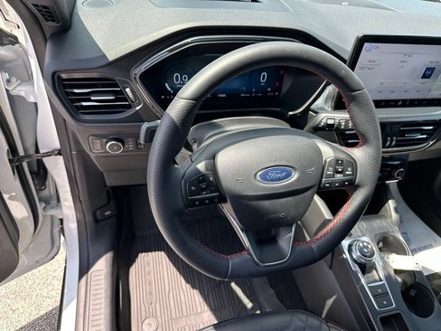 Certified 2024 Ford Escape ST-Line Elite w/ Premium Technology Package AWD/4WD image 15