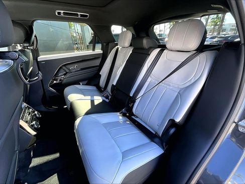 New 2026 Land Rover Range Rover Sport Dynamic SE image 10