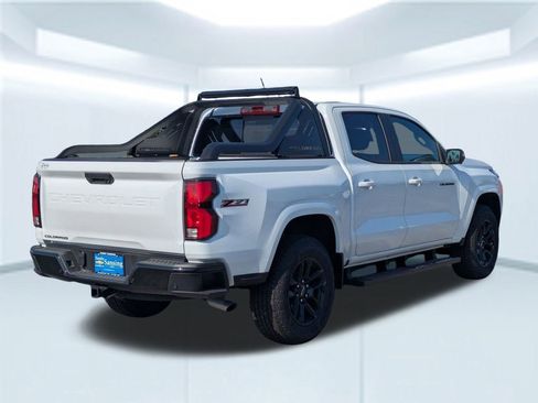 New 2025 Chevrolet Colorado Z71 w/ Midnight Edition image 6