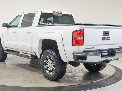 Used 2017 GMC Sierra 1500 SLE w/ SLE Value Package image 8