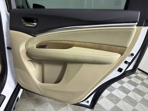Used 2020 Acura MDX FWD w/ Technology Package image 18
