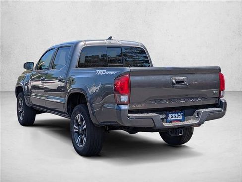 Used 2019 Toyota Tacoma TRD Sport RWD image 8