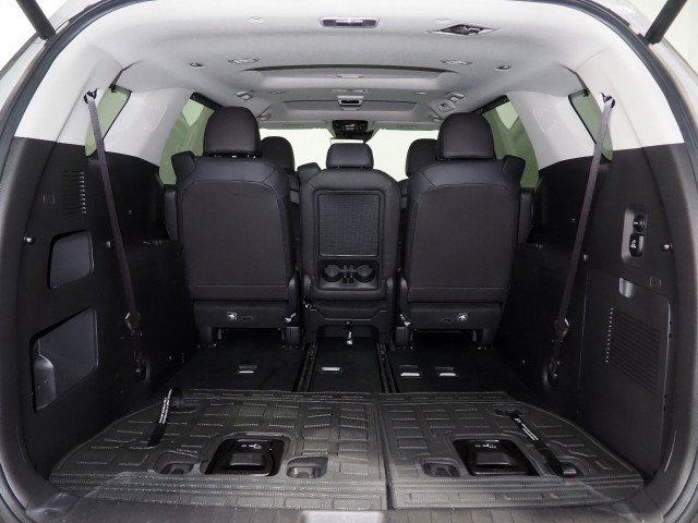 Used 2025 Kia Carnival SX Prestige FWD image 59