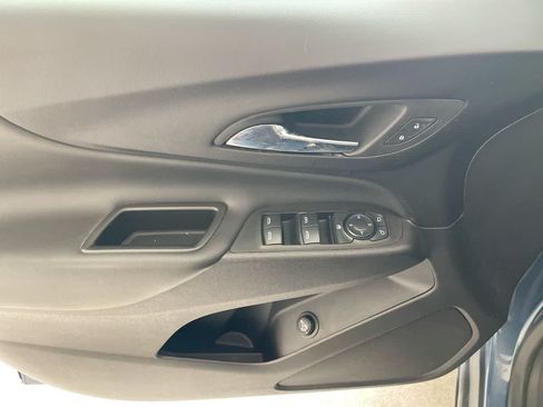 Used 2024 Chevrolet Equinox LT w/ LPO, Floor Liner Package AWD/4WD image 13