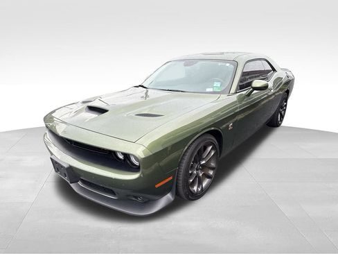 Used 2020 Dodge Challenger R/T Scat Pack RWD image 7