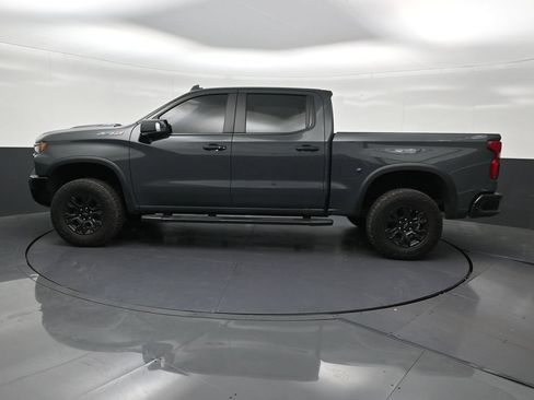 Used 2025 Chevrolet Silverado 1500 ZR2 w/ Technology Package AWD/4WD image 2