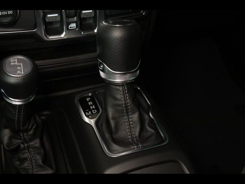 New 2026 Jeep Gladiator Sport image 19