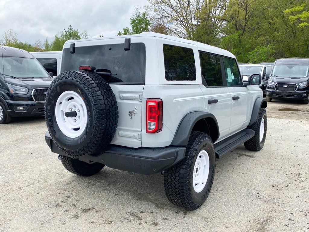 New 2026 Ford Bronco Heritage Edition AWD/4WD image 3