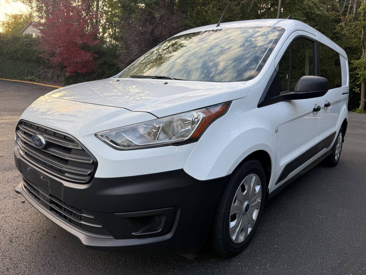 Used 2019 Ford Transit Connect XL FWD image 1