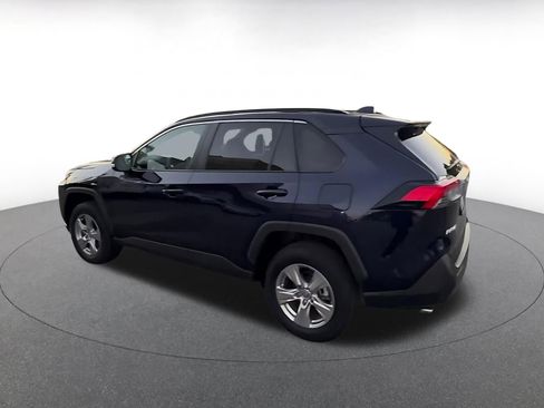 Used 2025 Toyota RAV4 XLE w/ Convenience Package image 10