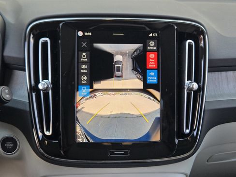 New 2026 Volvo XC40 B5 Plus w/ Protection Package Premier image 20