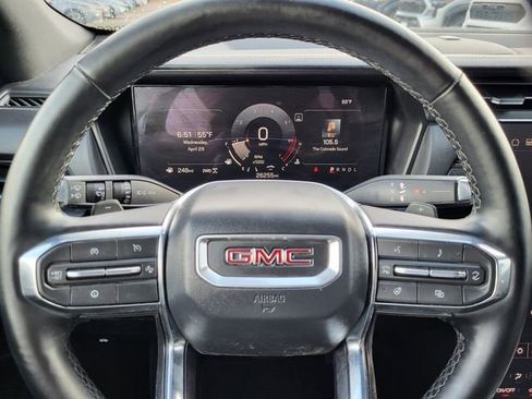 Used 2025 GMC Terrain Elevation AWD/4WD image 15