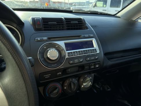 Used 2008 Honda Fit image 18