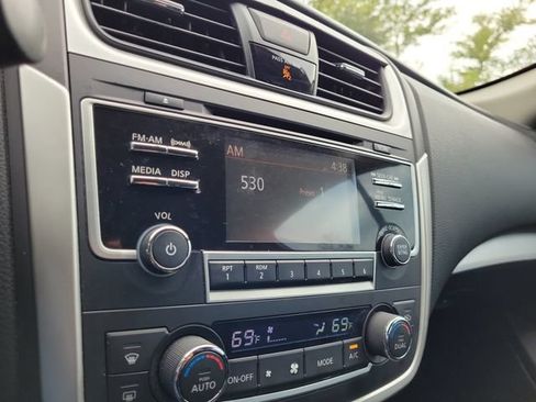 Used 2017 Nissan Altima 2.5 SV FWD image 30