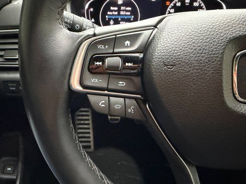 Used 2018 Honda Accord Sport image 23