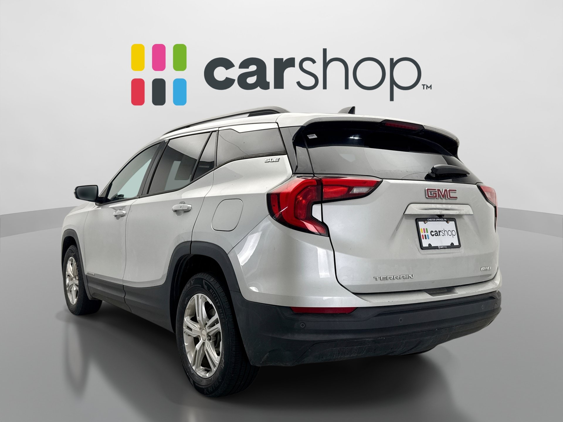 Used 2018 GMC Terrain SLE w/ Driver Convenience Package AWD/4WD image 3