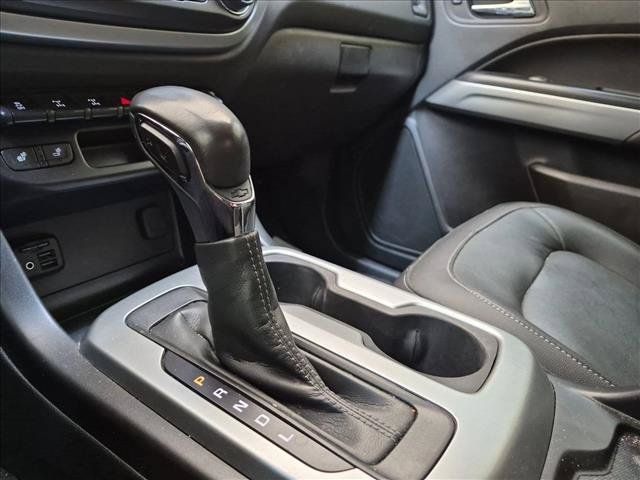 Used 2022 Chevrolet Colorado ZR2 AWD/4WD image 12