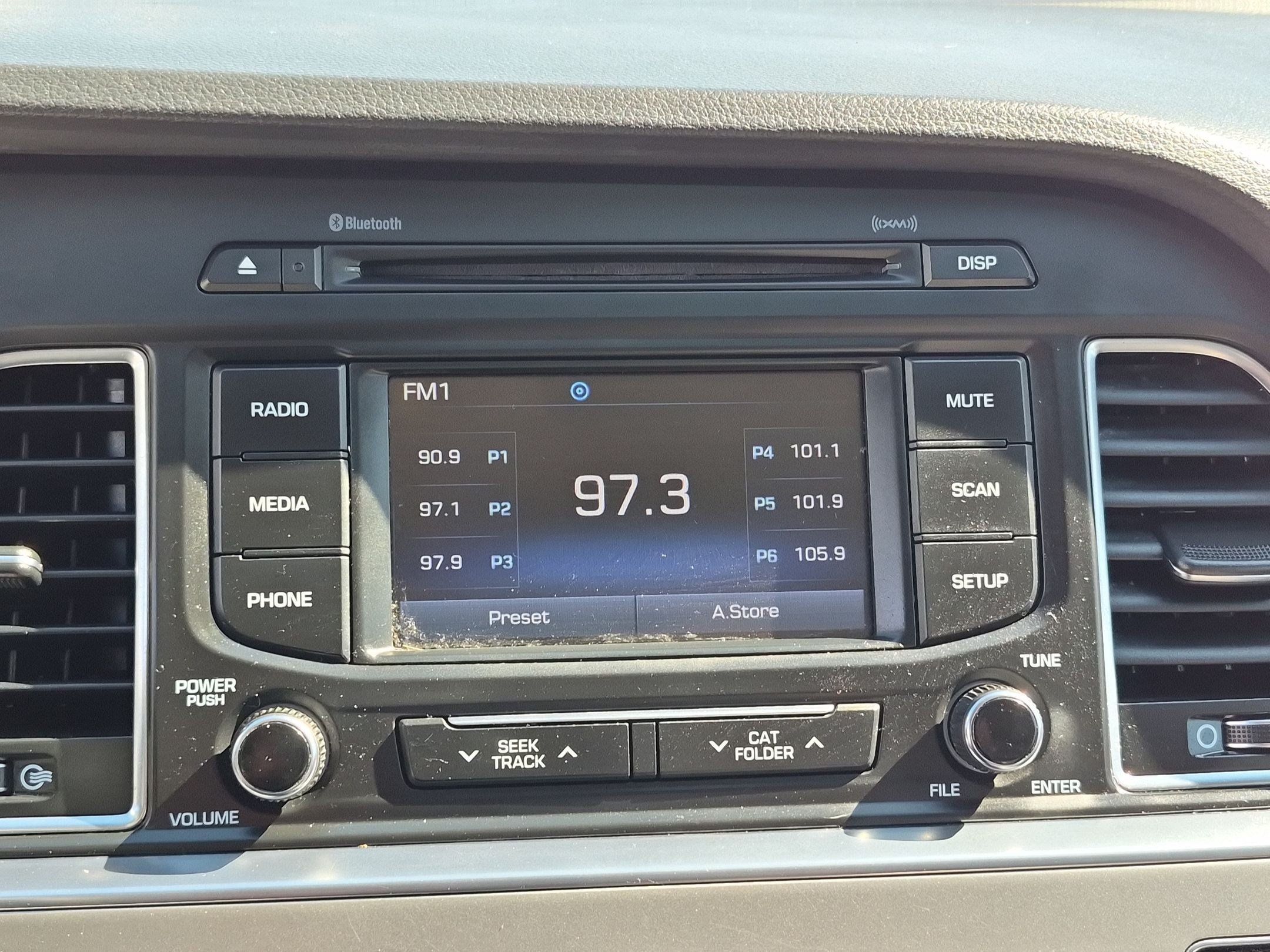 Used 2015 Hyundai Sonata SE w/ Option Group 09 FWD image 21