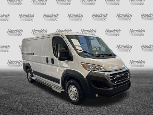 Used 2023 RAM ProMaster 2500 image 2