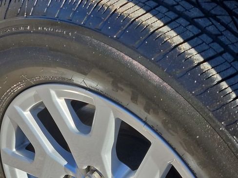 Used 2024 Toyota Tacoma SR5 image 10